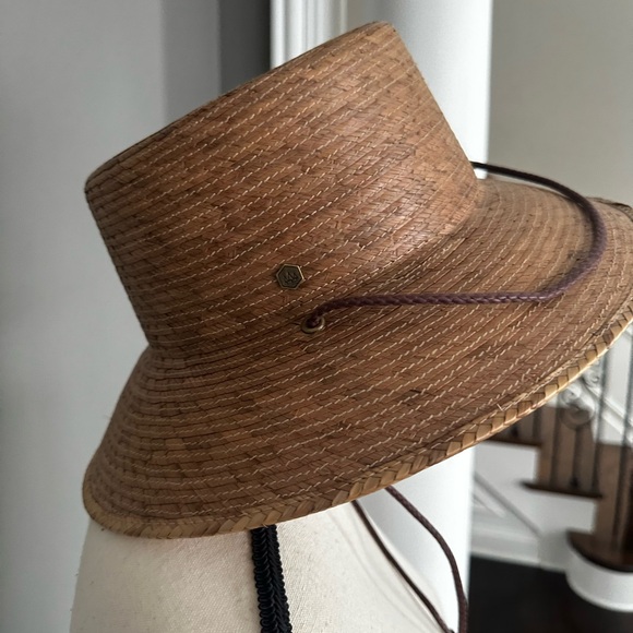 NWT Hemlock Hat - Picture 2 of 4